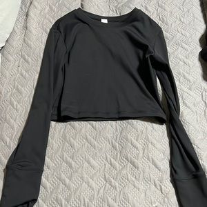 Paragon long sleeve crop